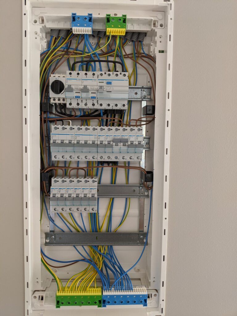 Ny elcentral under installation